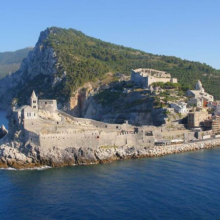Casetta Romantica Viola Леричи Экстерьер фото